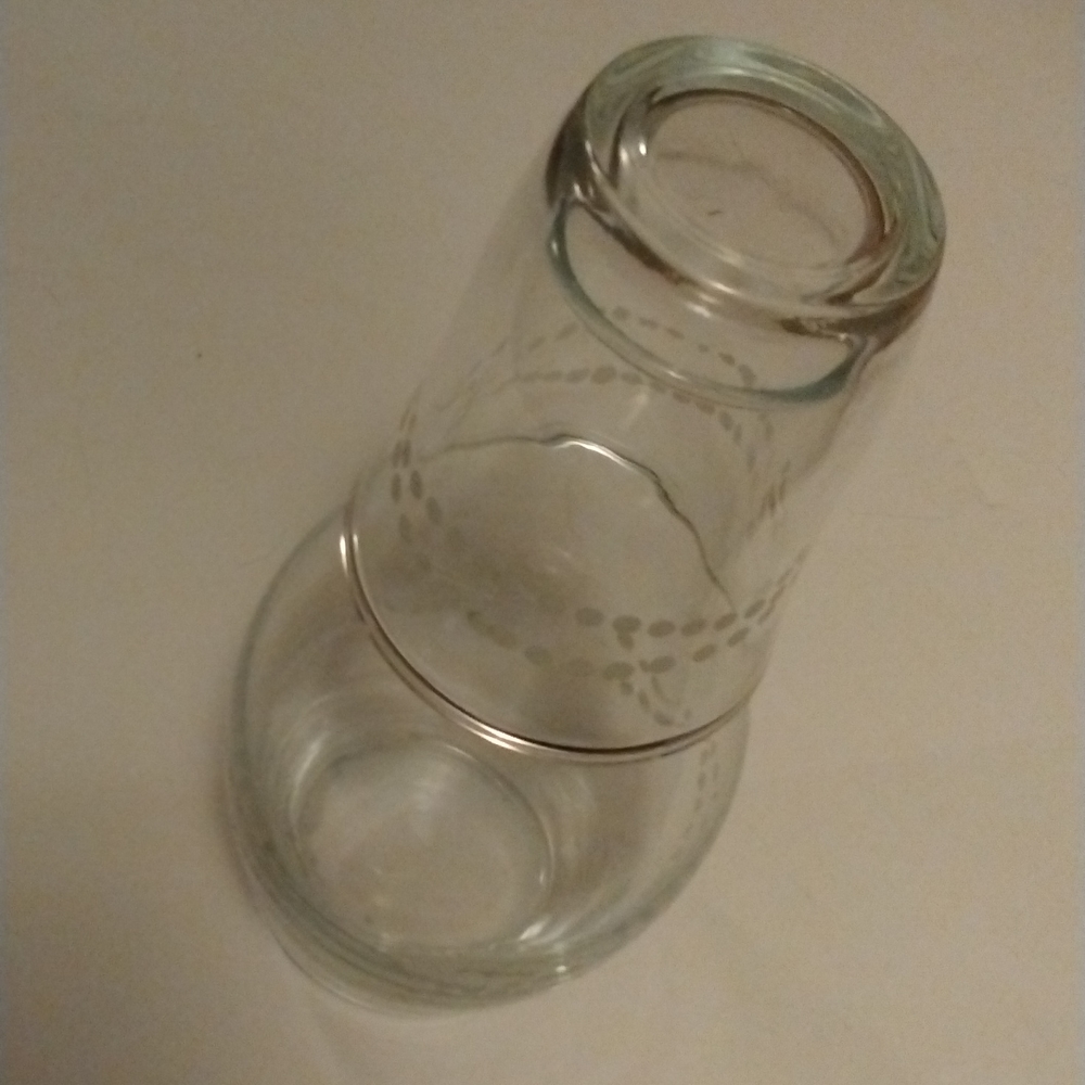 Carafe w cup
